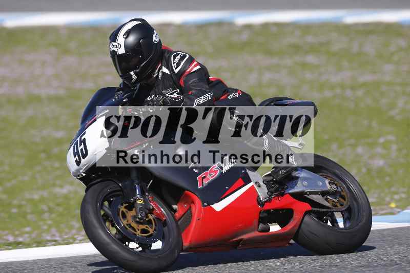 /02 28.-31.01.2025 Moto Center Thun Jerez/gruen-green/95